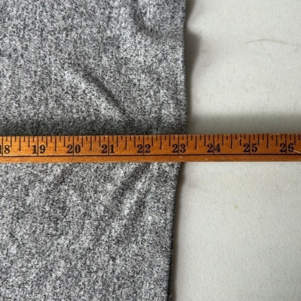 A‎ New Day Heathered Gray Long Sleeve Knit Top Women's XL Made in Nicaragua - Picture 8 of 8